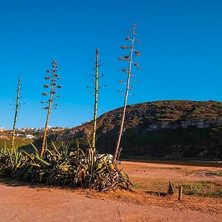House In Lizandro By Ericeira Semesterbostad *